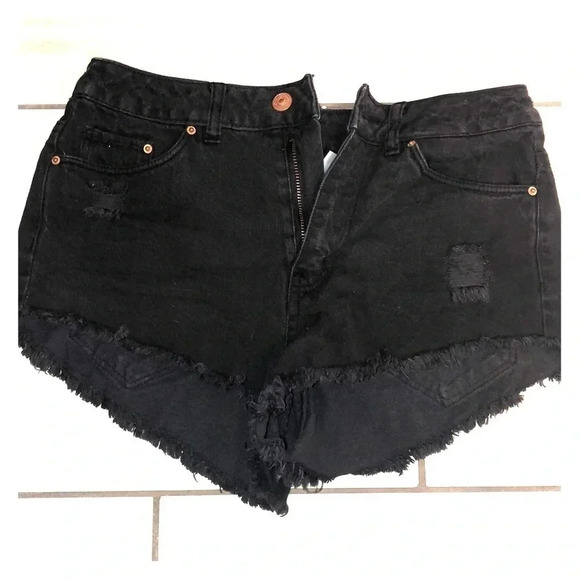 Divided Pants - High-waist, Black Jean Shorts